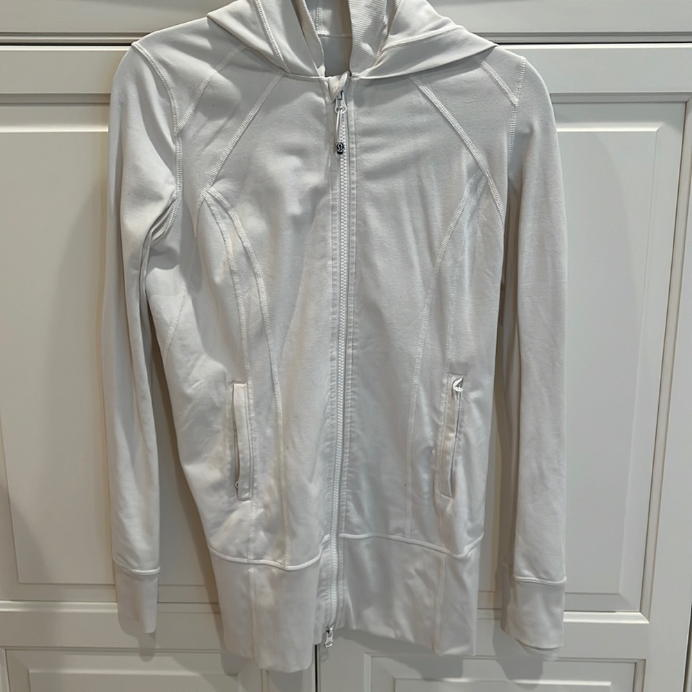Lululemon define-style jacket - white size 8
